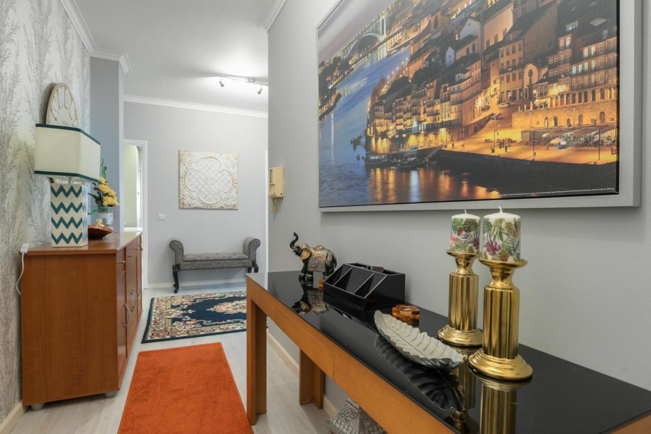Апартаменты Metropolitan Gaia-Porto Вила-Нова-ди-Гая Экстерьер фото