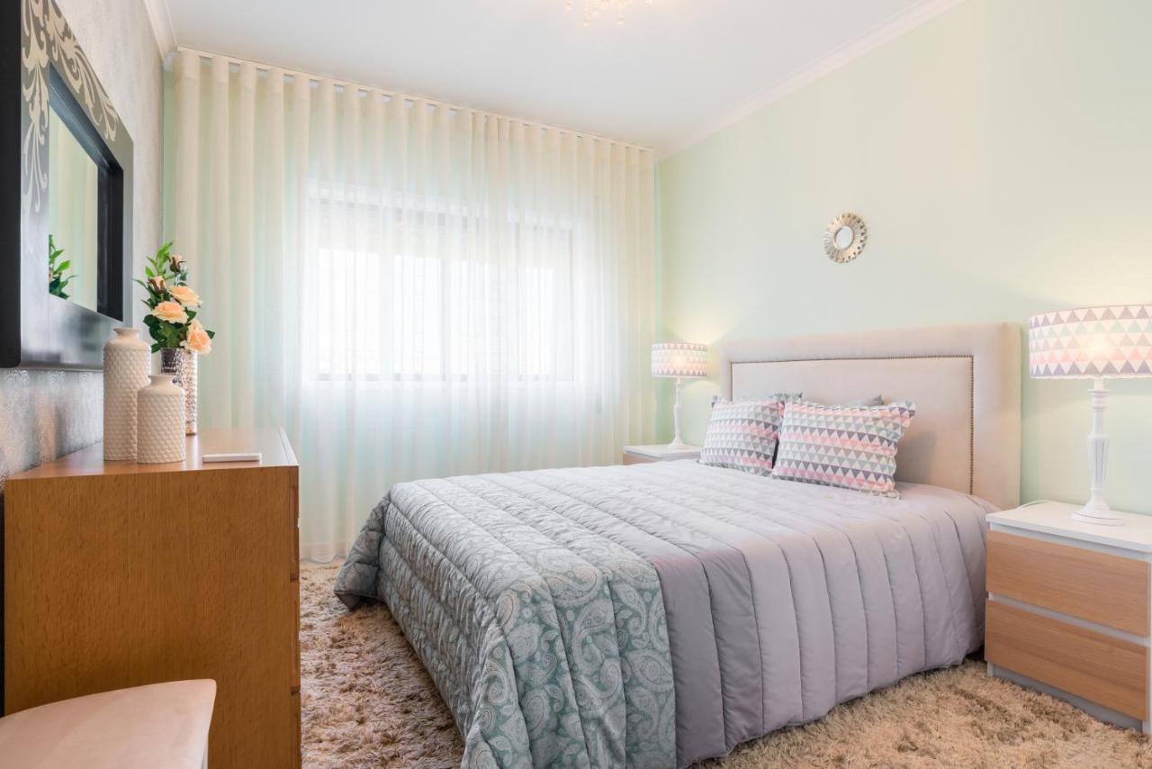 Апартаменты Metropolitan Gaia-Porto Вила-Нова-ди-Гая Экстерьер фото